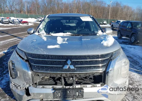 2022 Mitsubishi Outlander Black Edition S-Awc/Se 2.5 S-Awc/Se Launch Edition S-Awc z USA, uszkodzony, nr VIN JA4J4UA81NZ032506